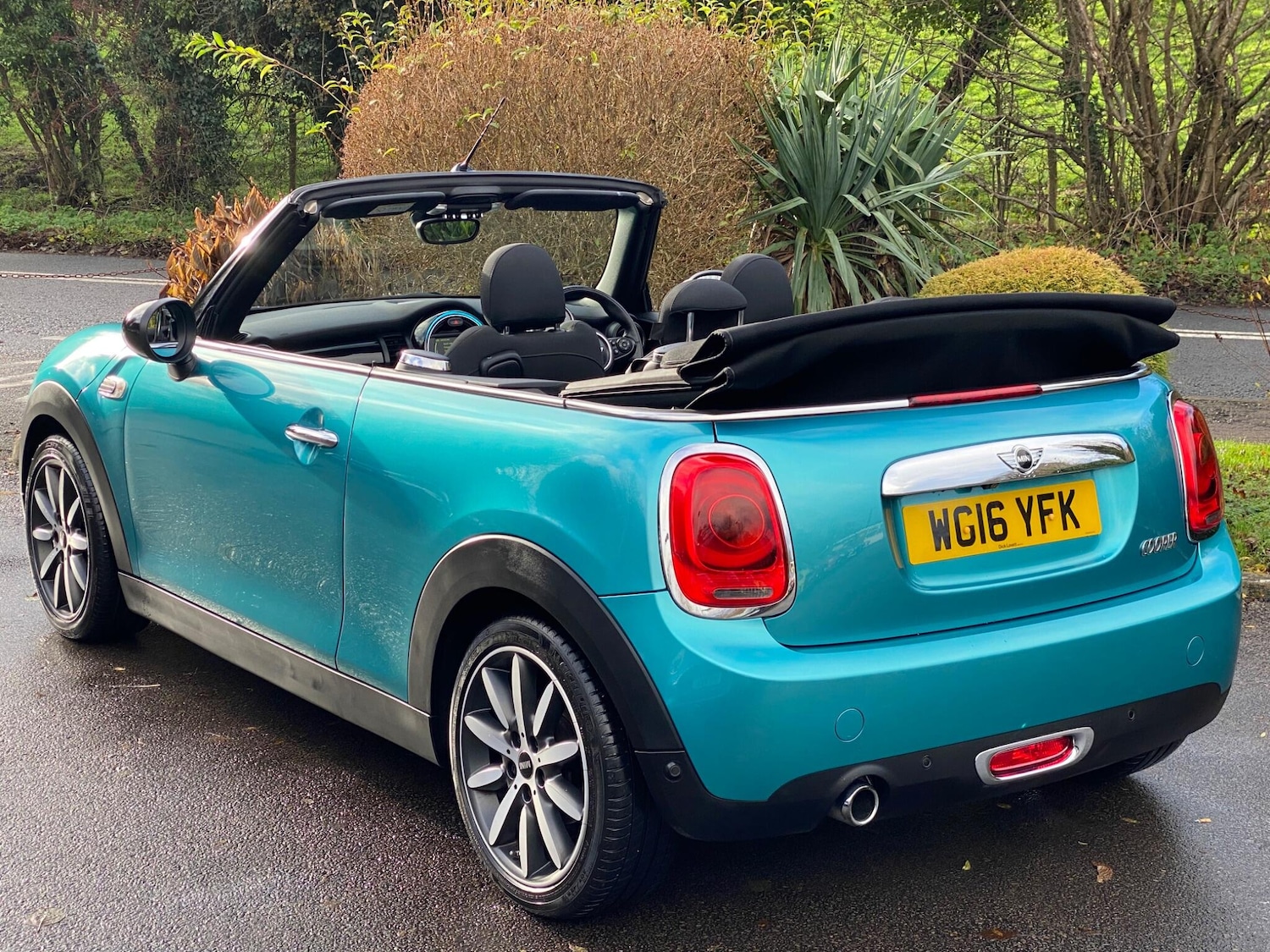 Used MINI Convertible 2016 for sale - 76850532: Photo 8