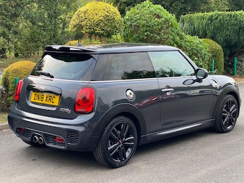 Used MINI Hatch 2018 for sale - 75387318: Photo