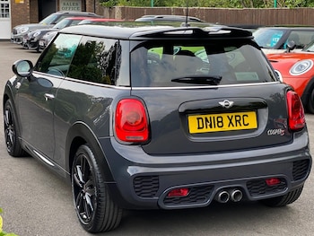 Used MINI Hatch 2018 for sale - 75387318: Photo