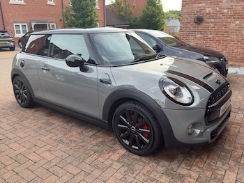 Used MINI Hatch 2016 for sale - 76189307: Photo 2