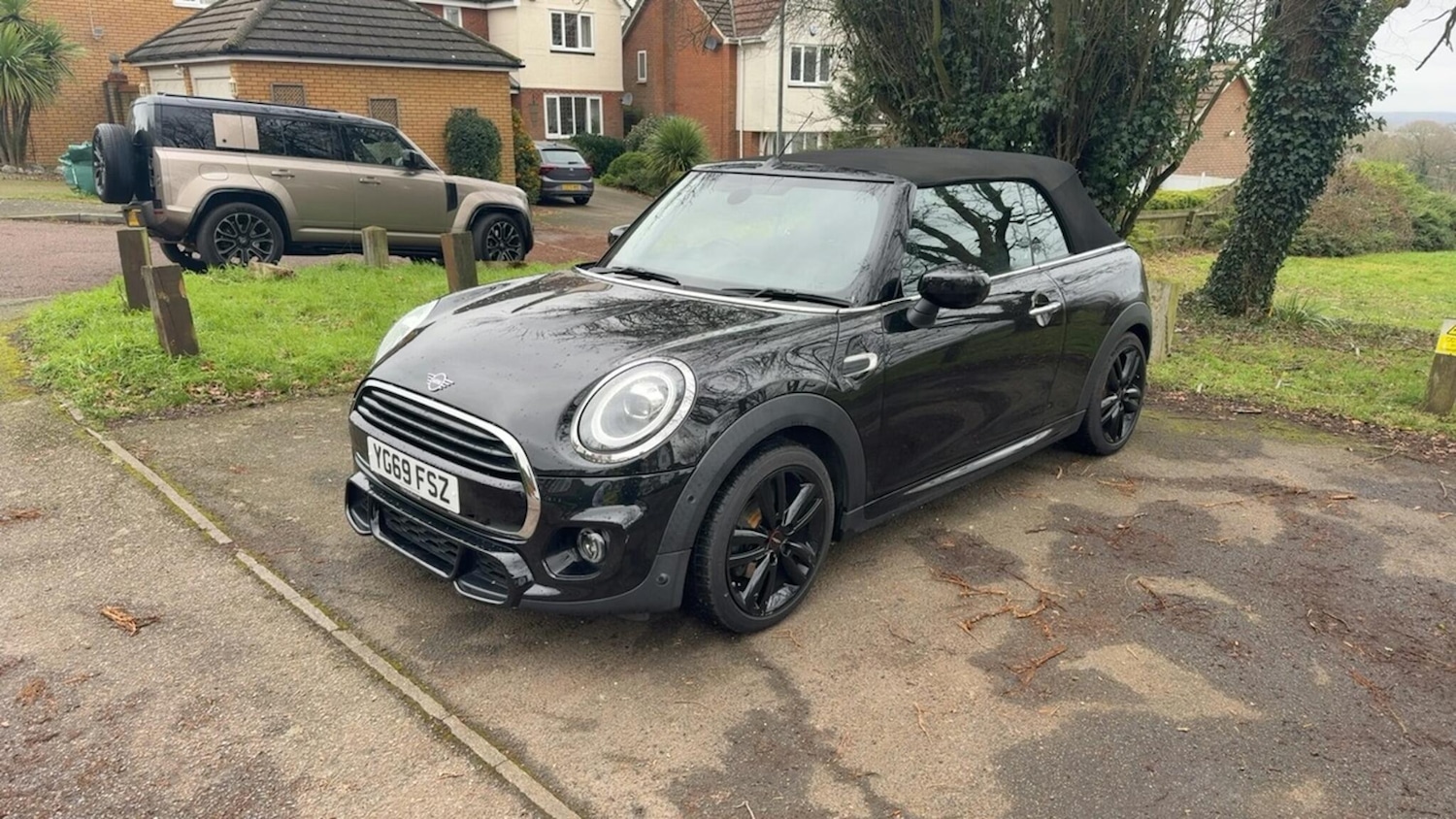 Used MINI Convertible 2019 for sale - 77267937: Photo 2