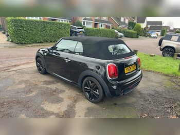 Used MINI Convertible 2019 for sale - 77267937: Photo