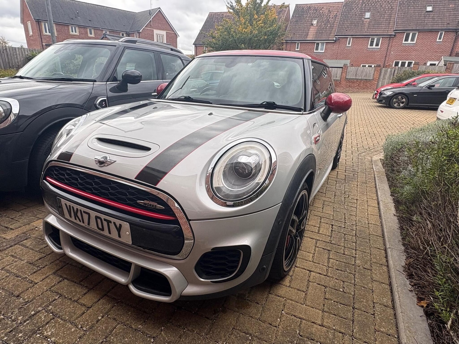Used MINI Hatch 2017 for sale - 76573168: Photo 2