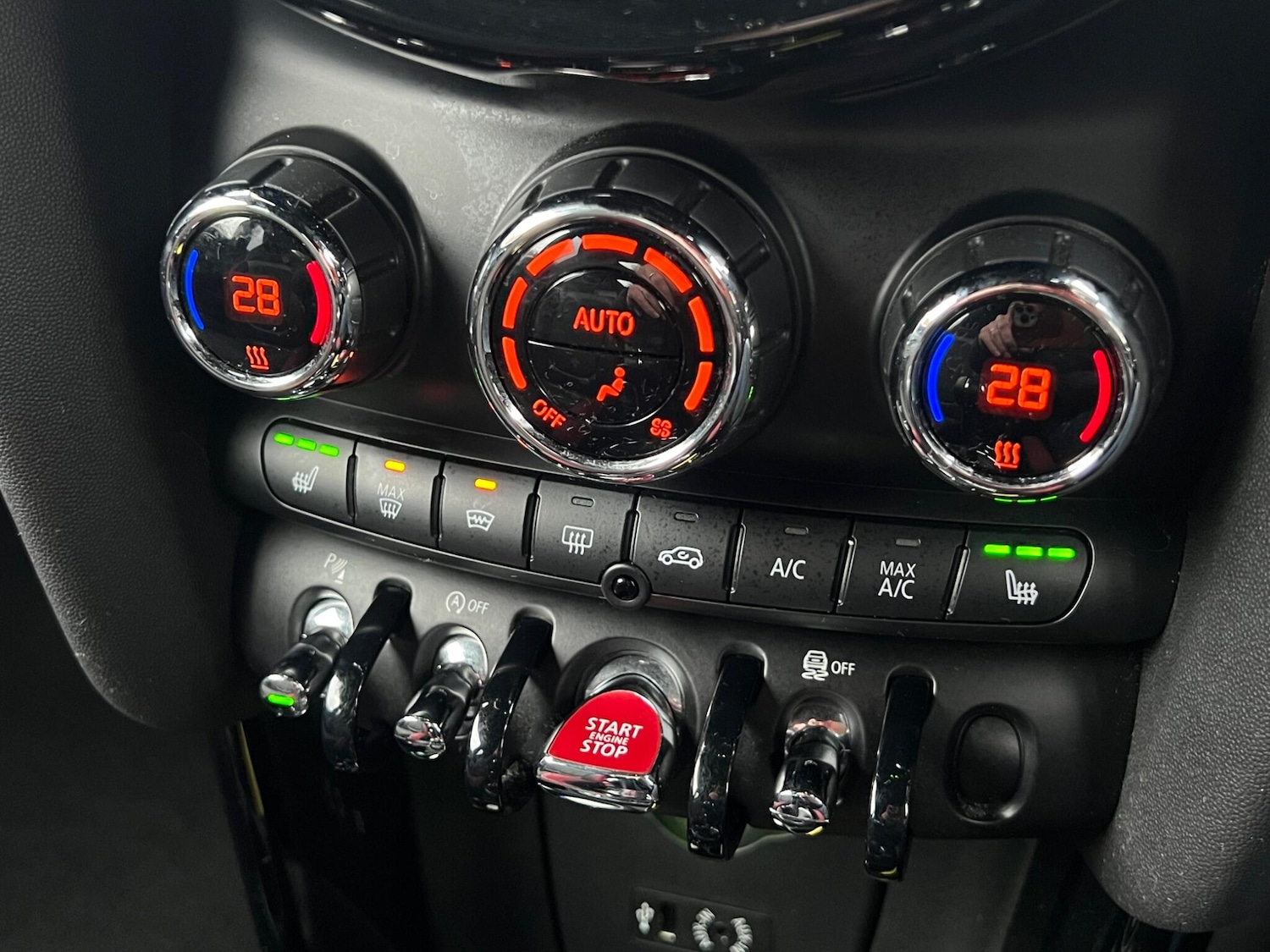 Used MINI Hatch 2017 for sale - 76573168: Photo 21