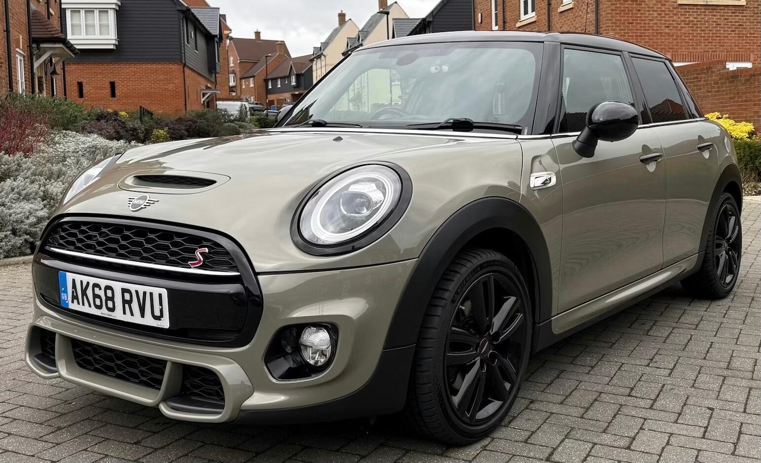 Used MINI Hatch for sale - 77290913: Photo 2