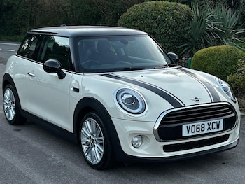 (68) - 1.5 Cooper Steptronic Euro 6 (s/s) 3dr