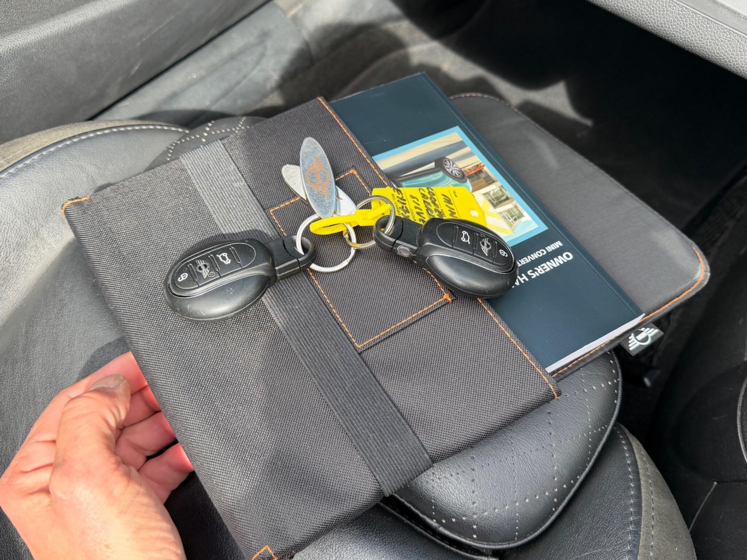 Used MINI Convertible 2017 for sale - 78047364: Photo 16