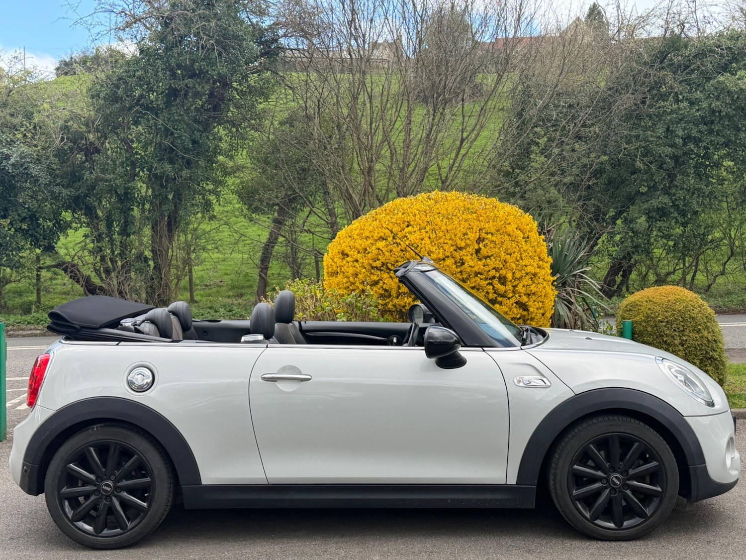 Used MINI Convertible 2017 for sale - 78047364: Photo 6