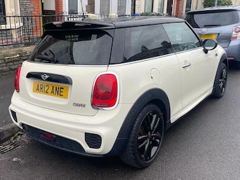 Used MINI Hatch 2015 for sale - 76121359: Photo