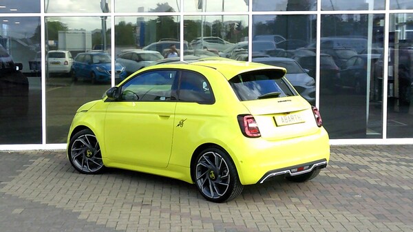 Used Abarth 500 2024 for sale - 75354648: Photo 7