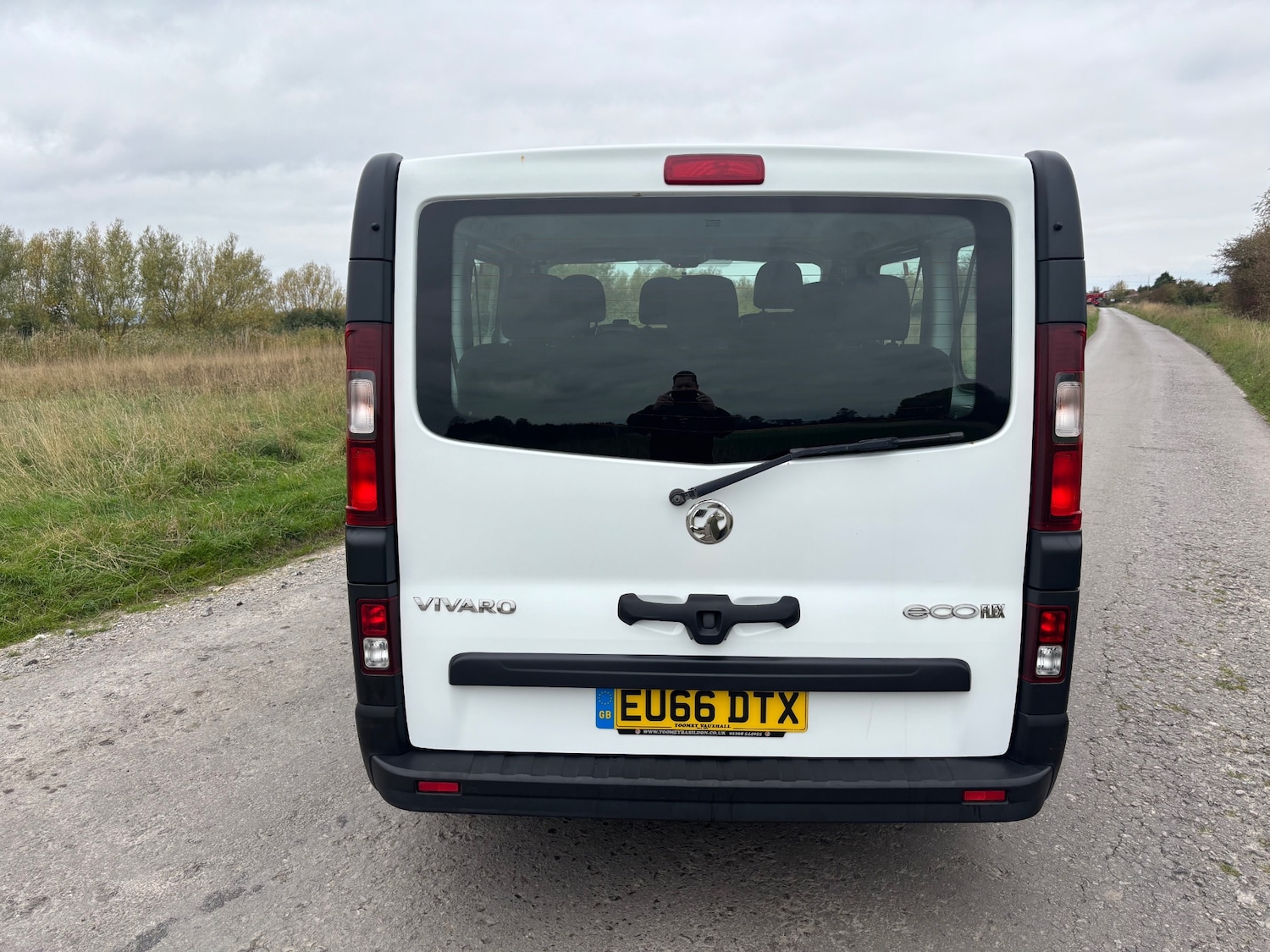 Used Vauxhall Vivaro 2016 for sale - 76289190: Photo 6