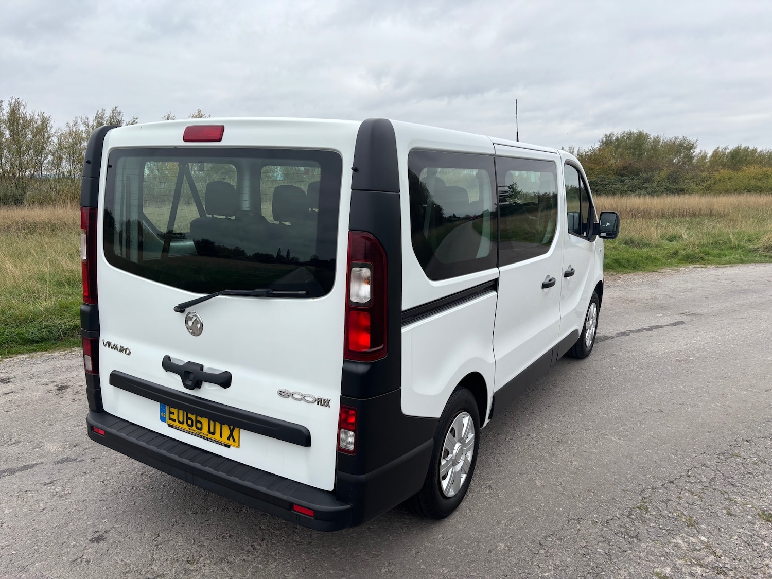 Used Vauxhall Vivaro 2016 for sale - 76289190: Photo 7