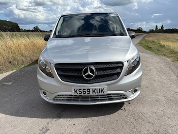 Used Mercedes-Benz Vito 2019 for sale - 75945911: Photo