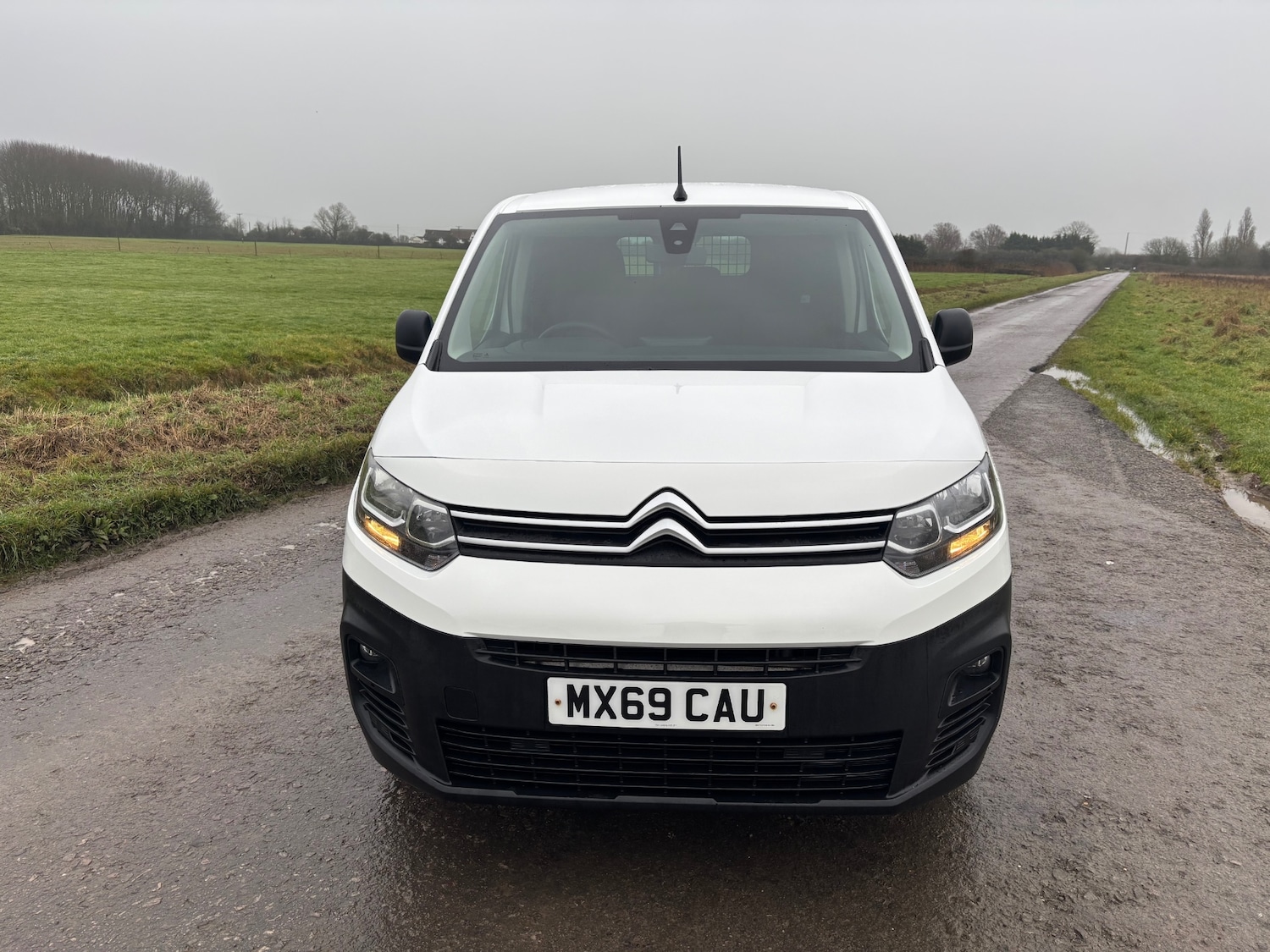 Used Citroen Berlingo 2020 for sale - 77251417: Photo 2
