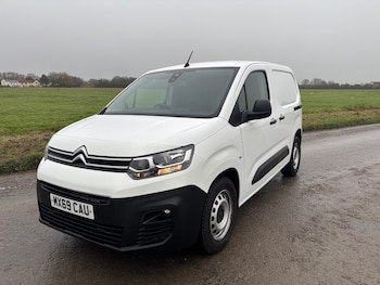 Used Citroen Berlingo 2020 for sale - 77251417: Photo