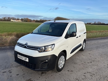 Used Citroen Berlingo 2020 for sale - 77140979: Photo