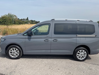 Used Ford Tourneo Connect 2023 for sale - 79308899: Photo