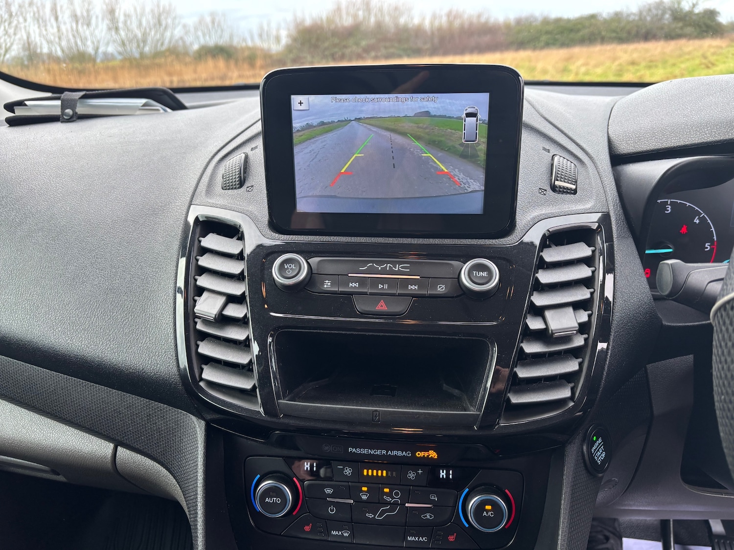 Used Ford Transit Connect 2020 for sale - 77189571: Photo 14