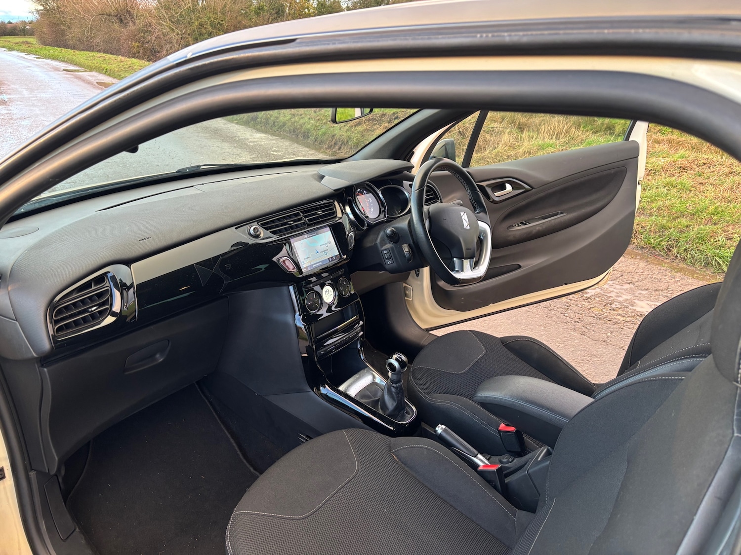 Used DS Automobiles DS 3 2018 for sale - 77399552: Photo 13