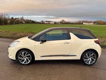 Used DS Automobiles DS 3 2018 for sale - 77399552: Photo