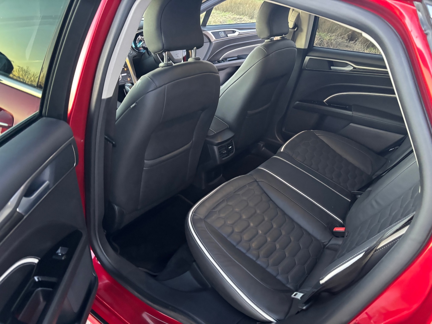 Used Ford Mondeo 2022 for sale - 77140970: Photo 12