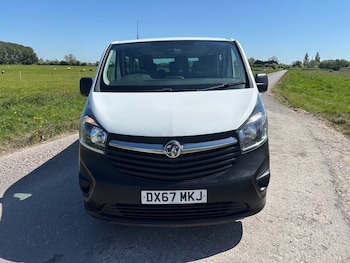 Used Vauxhall Vivaro 2017 for sale - 78442332: Photo