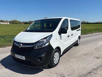 Used Vauxhall Vivaro 2017 for sale - 78442332: Photo