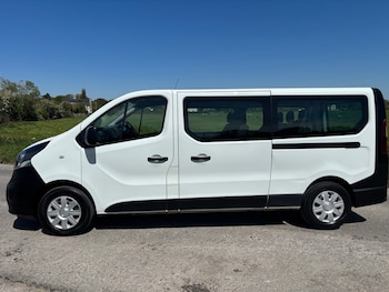 Used Vauxhall Vivaro 2017 for sale - 78442332: Photo