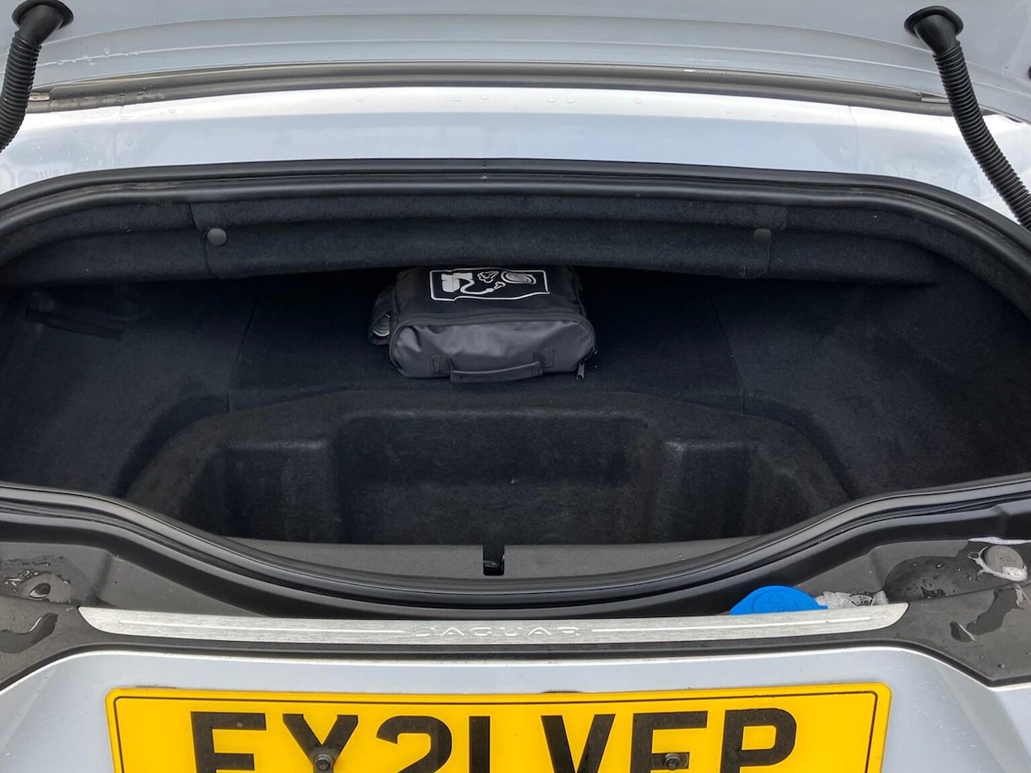 Used Jaguar F-Type 2021 for sale - 77872126: Photo 10