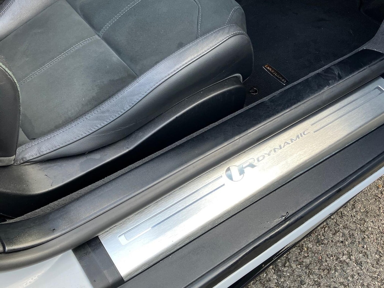 Used Jaguar F-Type 2021 for sale - 77872126: Photo 23