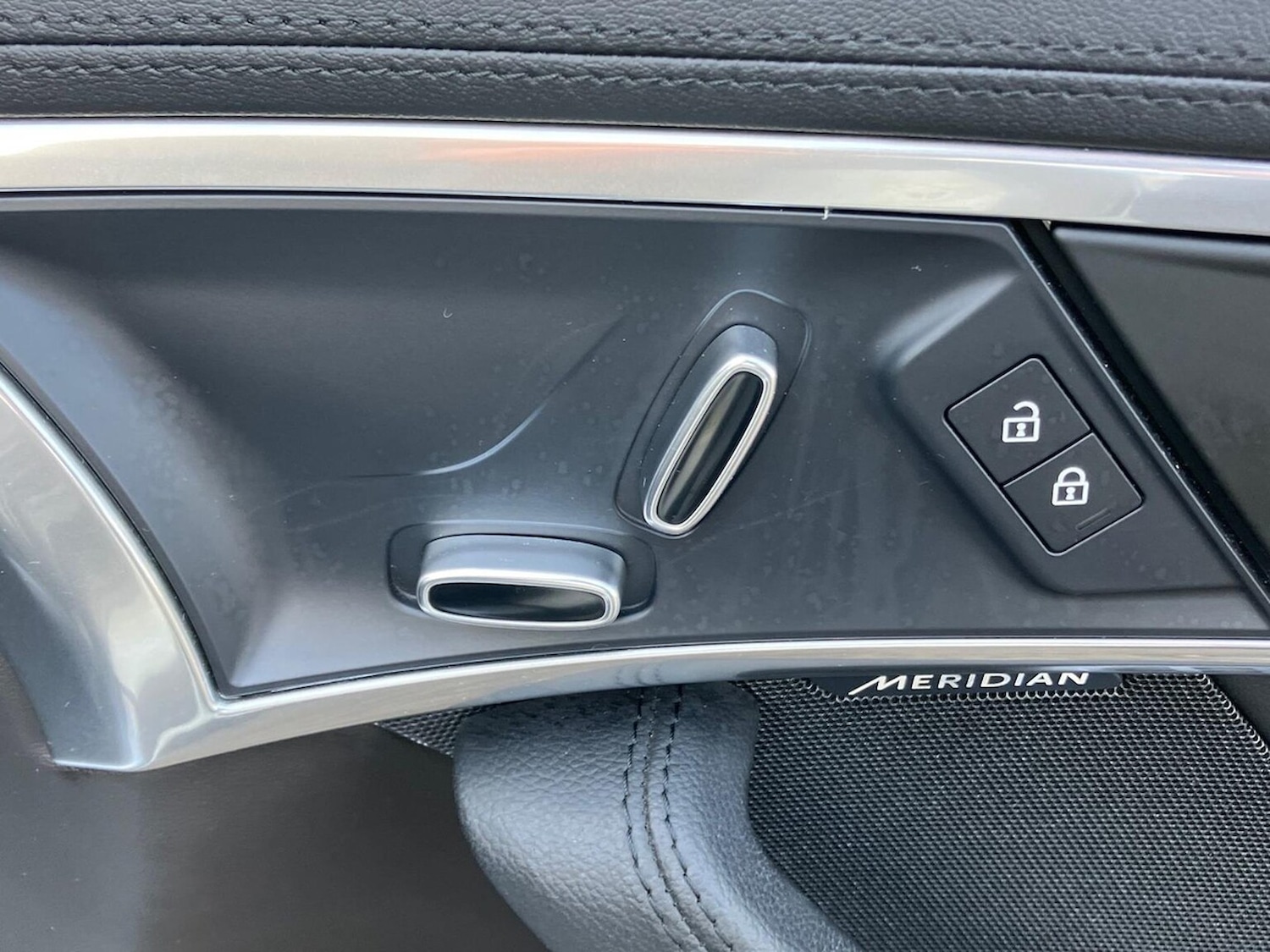 Used Jaguar F-Type 2021 for sale - 77872126: Photo 25