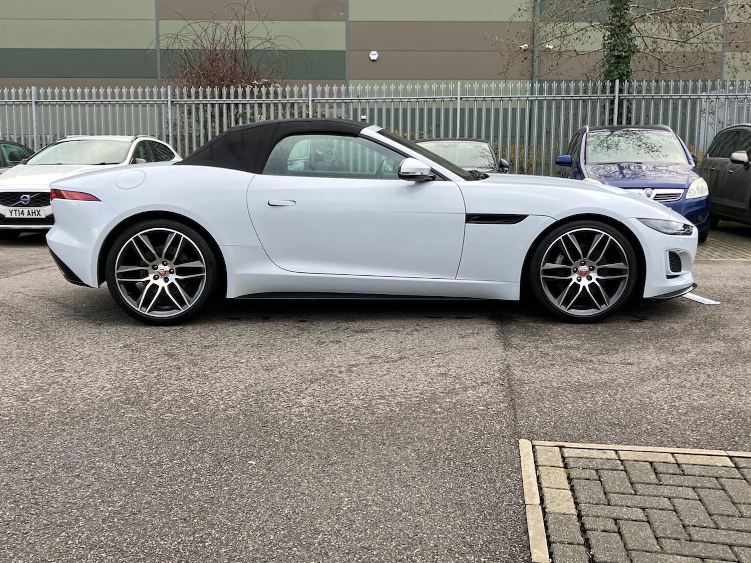 Used Jaguar F-Type 2021 for sale - 77872126: Photo 26