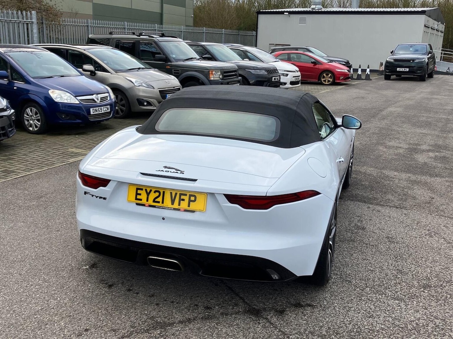 Used Jaguar F-Type 2021 for sale - 77872126: Photo 27