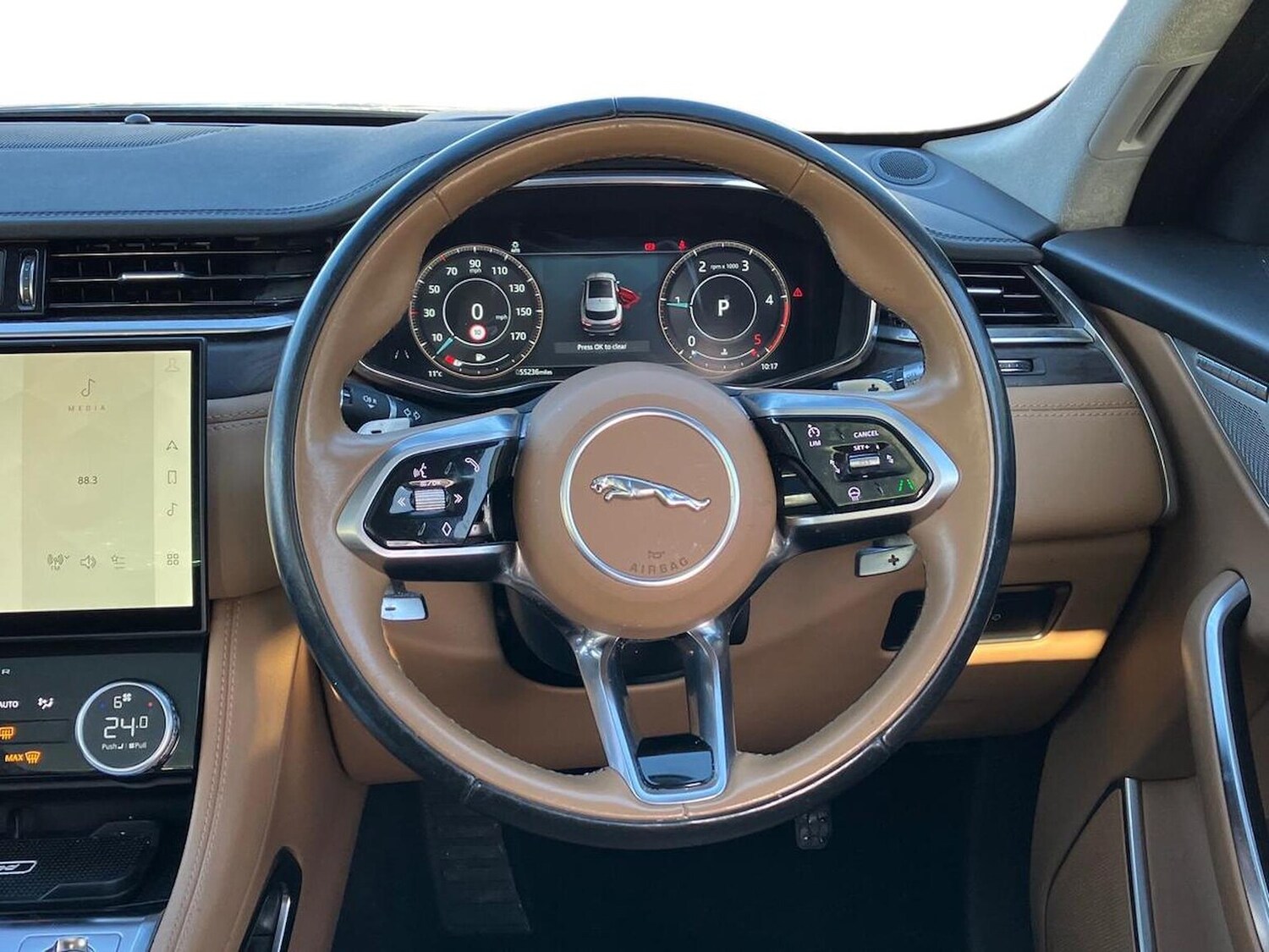 Used Jaguar F-Pace 2021 for sale - 76931605: Photo 15