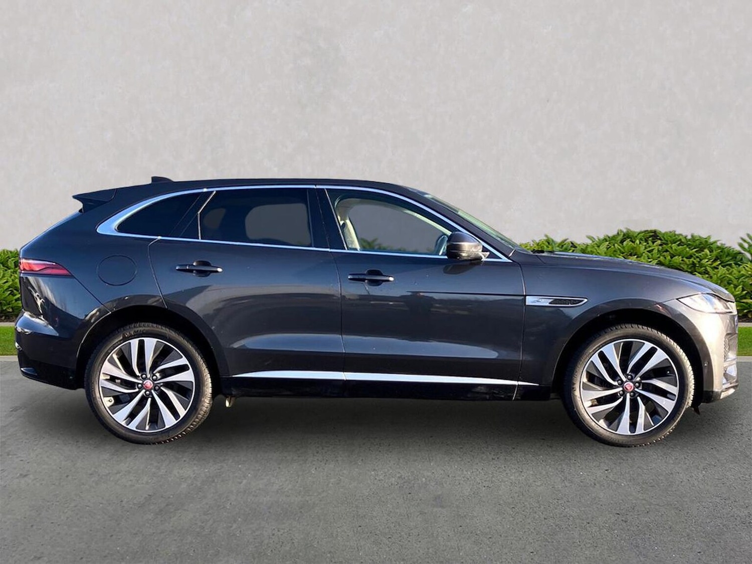 Used Jaguar F-Pace 2021 for sale - 76931605: Photo 5