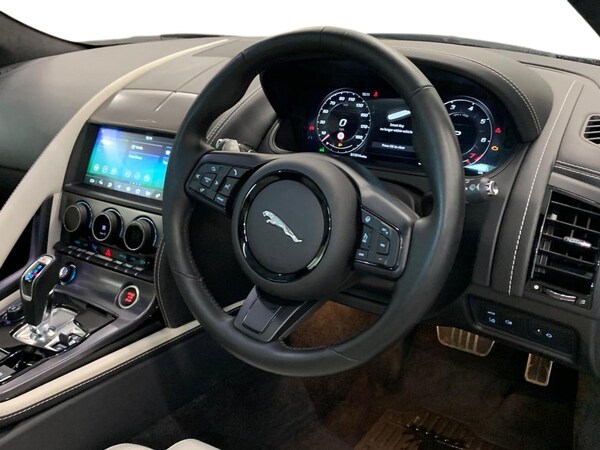 Used Jaguar F-Type 2023 for sale - 76237074: Photo 15
