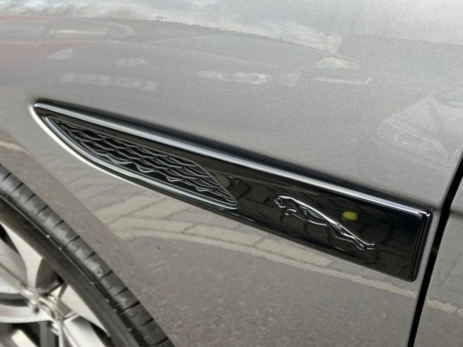 Used Jaguar F-Pace 2023 for sale - 76946959: Photo 20