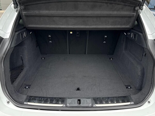 Used Jaguar F-Pace 2023 for sale - 75481849: Photo 10