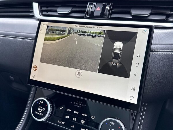 Used Jaguar F-Pace 2023 for sale - 75481849: Photo 12