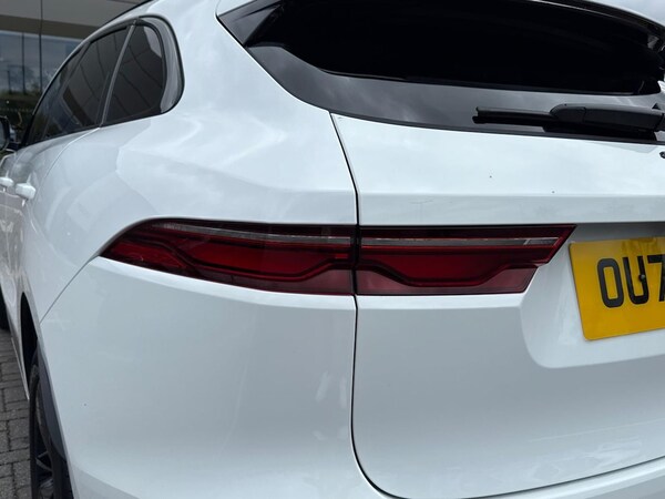 Used Jaguar F-Pace 2023 for sale - 75481849: Photo 19