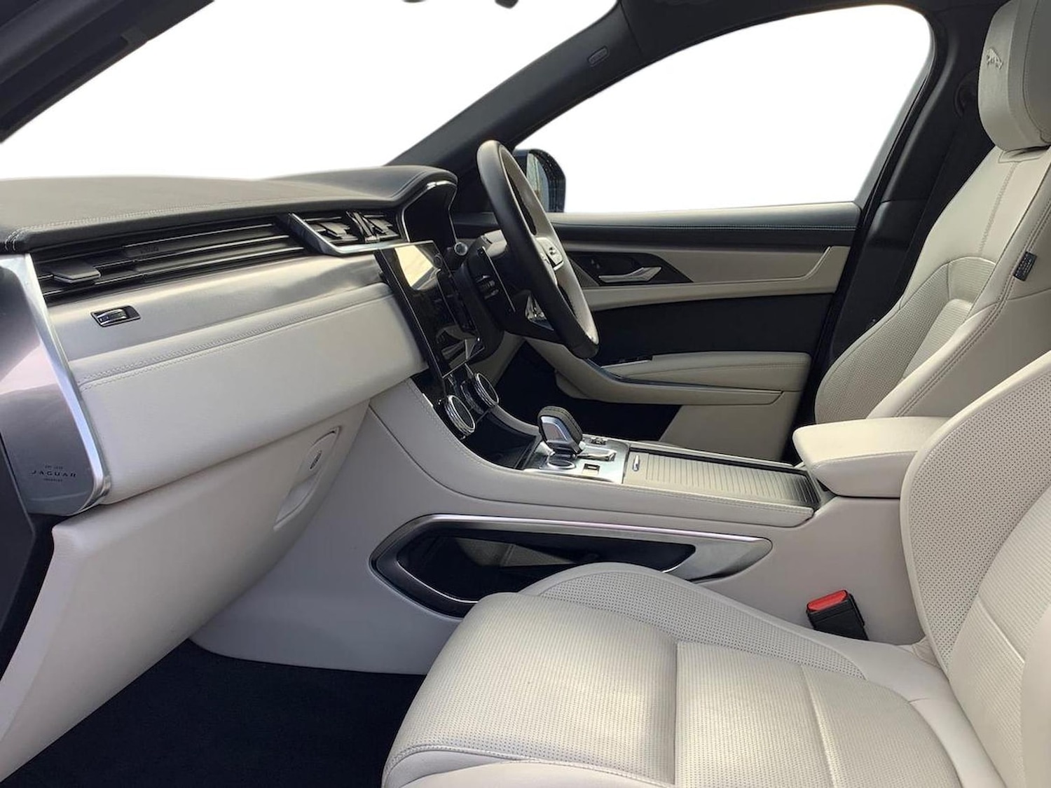 Used Jaguar F-Pace 2023 for sale - 76490818: Photo 3