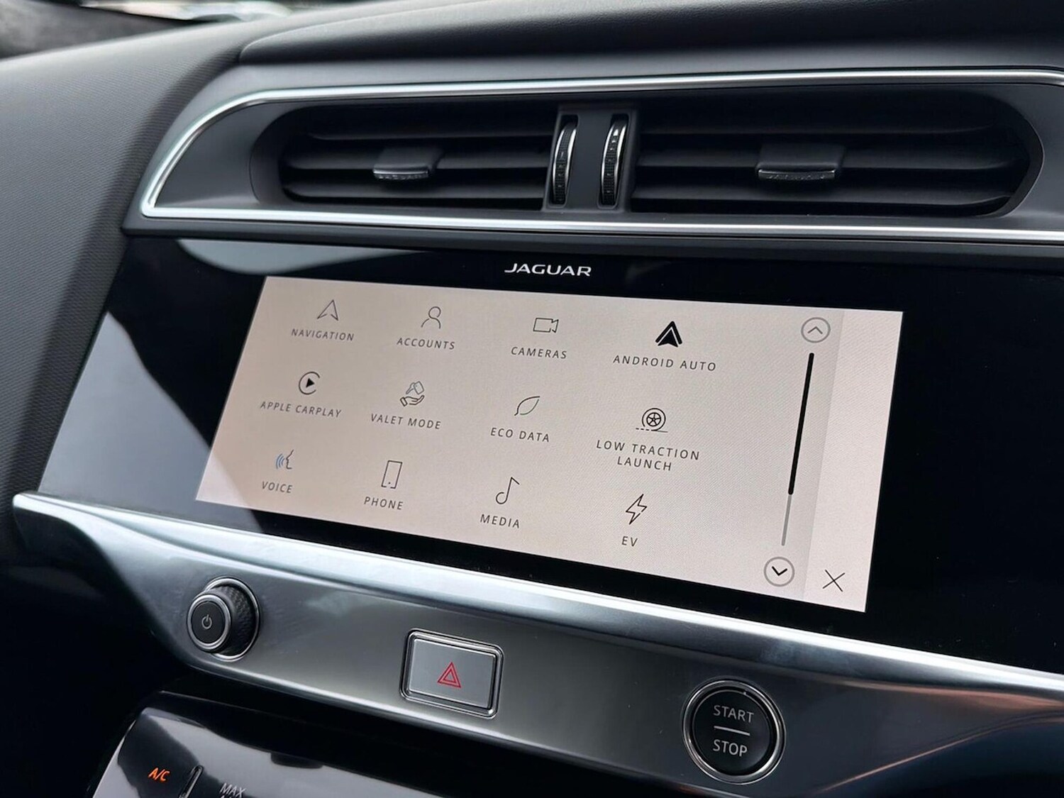 Used Jaguar I-Pace 2023 for sale - 76860083: Photo 22