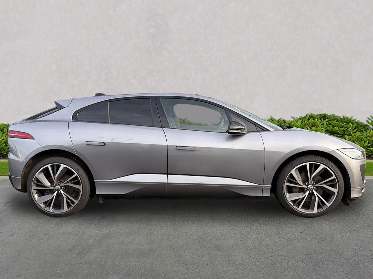 Used Jaguar I-Pace 2023 for sale - 76860083: Photo 5