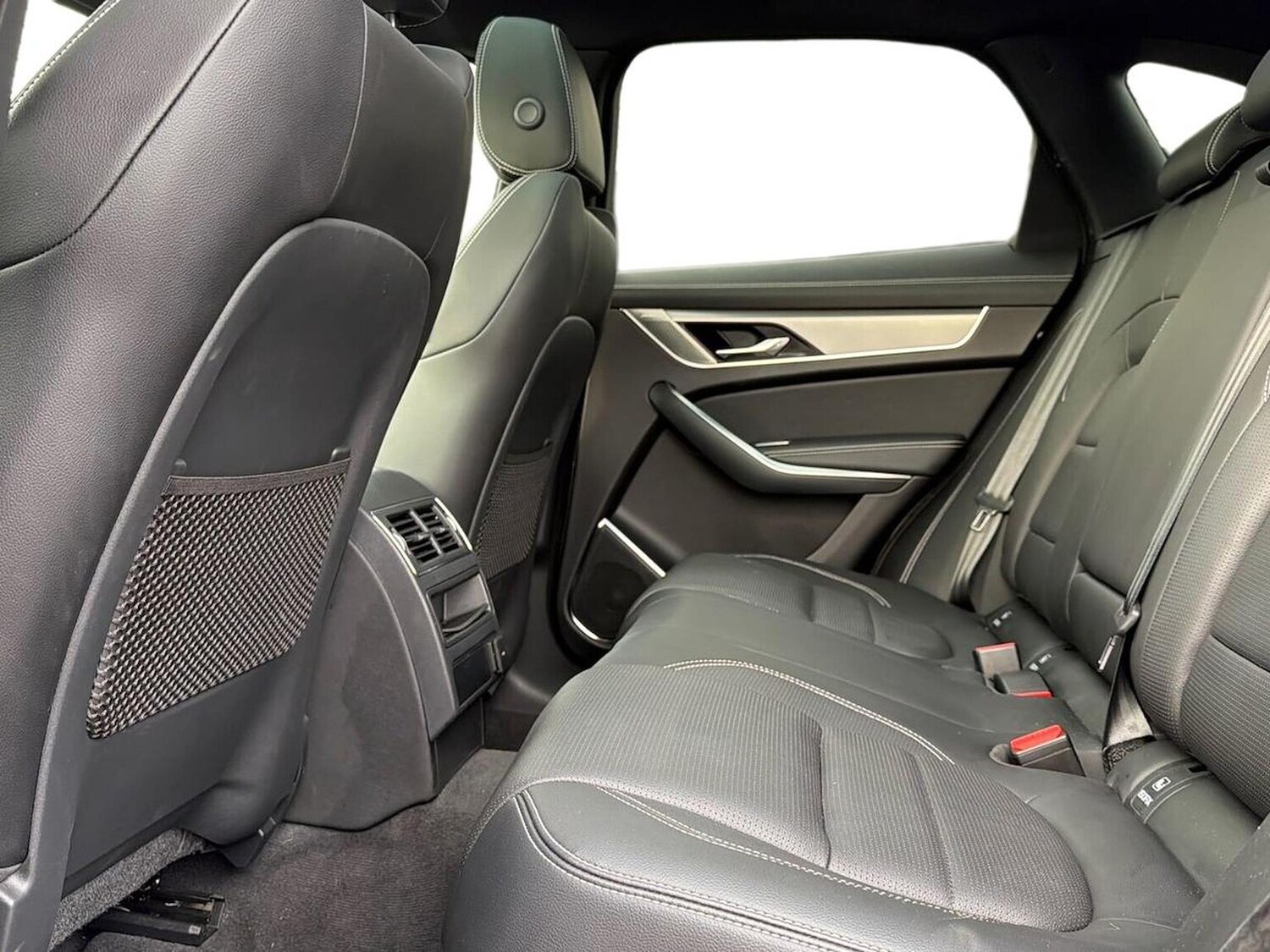 Used Jaguar F-Pace 2023 for sale - 77487566: Photo 6