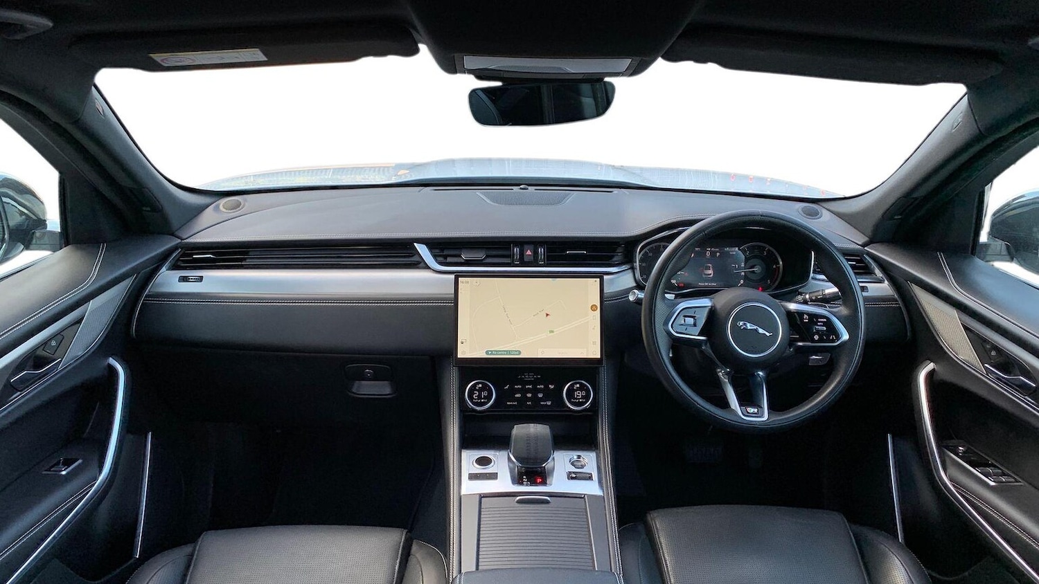 Used Jaguar F-Pace 2022 for sale - 76187188: Photo 9