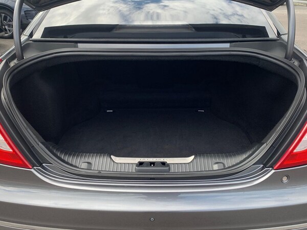 Used Jaguar XJ 2017 for sale - 76142919: Photo 10