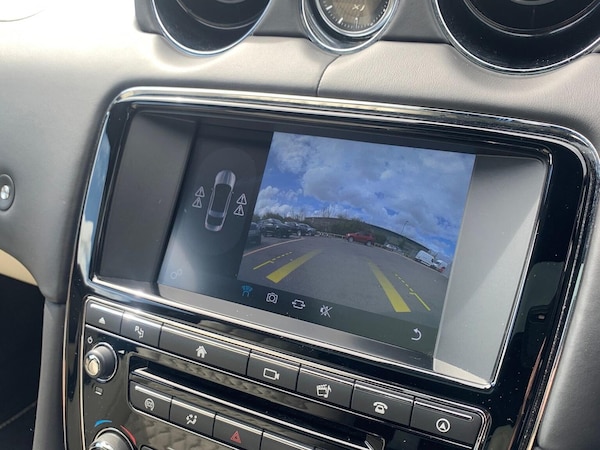 Used Jaguar XJ 2017 for sale - 76142919: Photo 12
