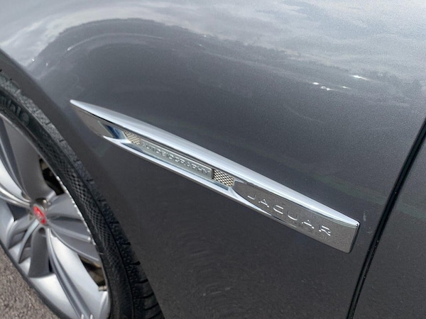 Used Jaguar XJ 2017 for sale - 76142919: Photo 20