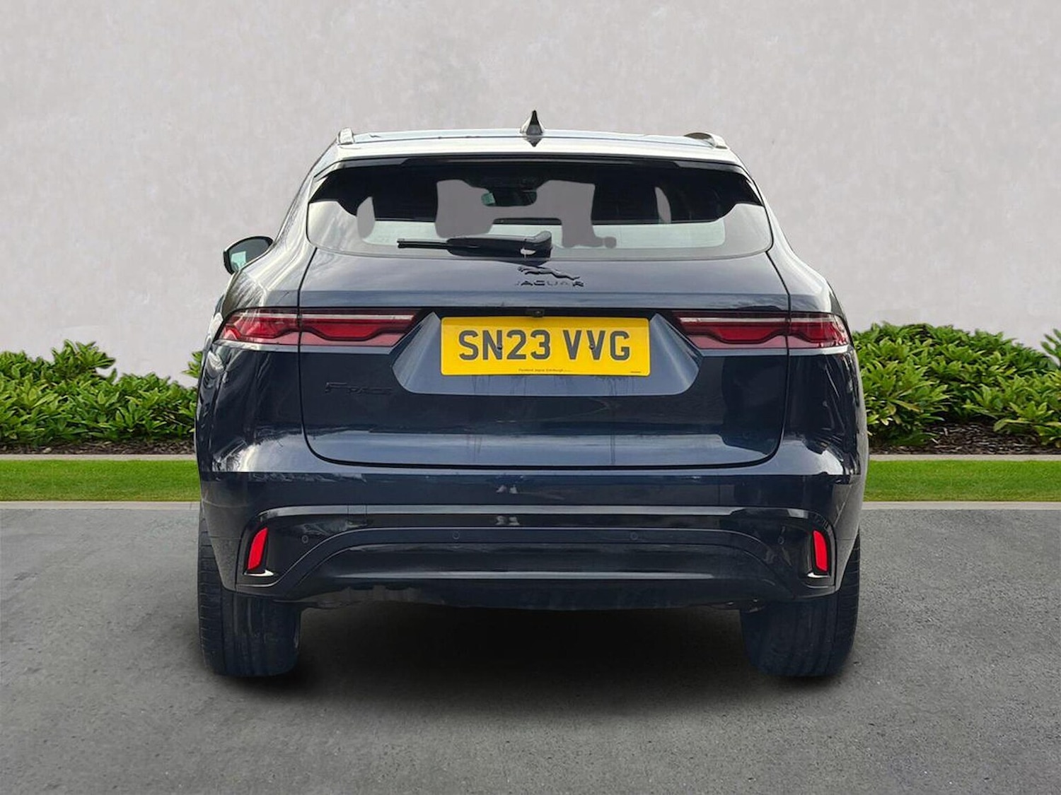 Used Jaguar F-Pace 2023 for sale - 77487546: Photo 6