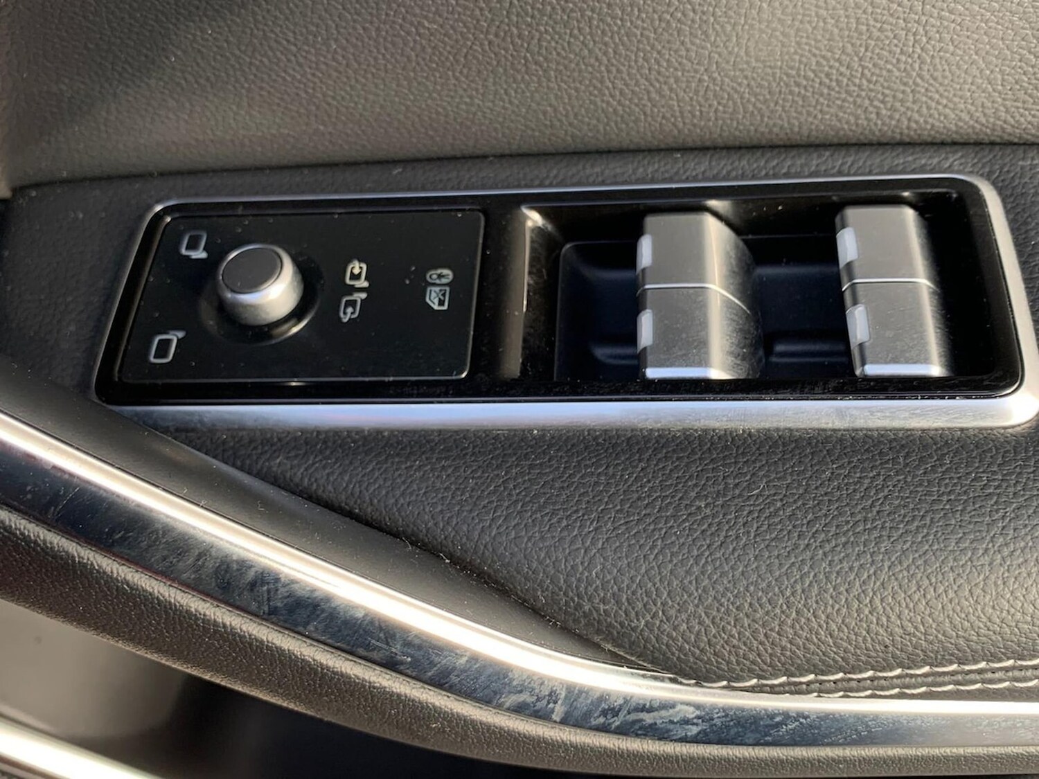 Used Jaguar F-Pace 2024 for sale - 76357880: Photo 32